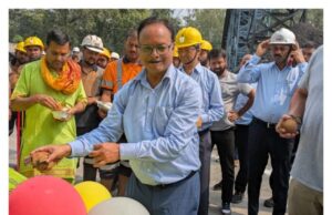 SECL के क्षेत्रीय महाप्रबंधक राजेश कुमार ने कॉन्टिनुस माइनर को हरी झंडी दिखाकर किया रवाना