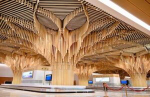 बांस से बना देश का पहला एयरपोर्ट टर्मिनल