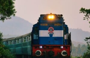 रेलवे का नया नियम : सीनियर सिटीज़न्स और महिलाओं को अब मिलेगी ऑटोमैटिक लोअर बर्थ, दिव्यांगों के लिए भी विशेष इंतज़ाम…