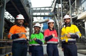 वेदांता ने मैन्युफैक्चरिंग सेक्टर में कर्मचारियों को दिया भारत का सबसे बड़ा ₹2,500 करोड़ का इक्विटी ग्रांट