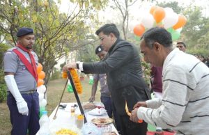 जिला कार्यालय में गणतंत्र दिवस का गरिमामय आयोजन, कलेक्टर कुणाल दुदावत ने किया ध्वजारोहण