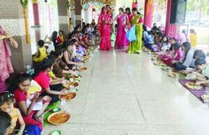 दीक्षा महिला समिति ने अष्टभुजी मंदिर प्रगति नगर में 151 कन्याओं को कराया गया भोजन