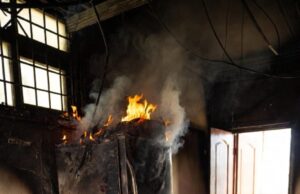 छत्तीसगढ़ में यहां हुआ फ्रिज ब्लास्ट, लगी भीषण आग, 57 वर्षीय महिला की जिंदा जलकर मौत