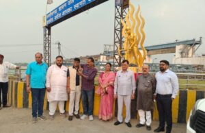 कोरबा में शहर सौंदर्यीकरण को मिल रहा नया आयाम, कोलमैन प्रतिमा का अनावरण व मिनी गार्डन का लोकार्पण