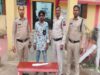 धारदार हथियार लहराकर राहगीरों को डराने वाला युवक गिरफ्तार…