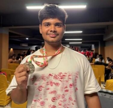 पावरलिफ्टिंग चैंपियनशिप में श्रेयांश साहू ने जीता सिल्वर मेडल, कोरबा का नाम किया रोशन