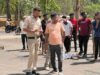 तेज रफ्तार ट्रक ने ली डिलीवरी बॉय की जान, हेलमेट पहने रहने के बाद भी उड़े सिर के परखच्चे…