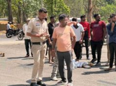 तेज रफ्तार ट्रक ने ली डिलीवरी बॉय की जान, हेलमेट पहने रहने के बाद भी उड़े सिर के परखच्चे…