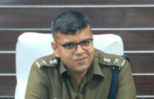 कोरबा नो एंट्री हादसा: एसपी सिद्धार्थ तिवारी की बड़ी कार्रवाई, ड्यूटी में लापरवाही पर दो ट्रैफिक पुलिसकर्मी निलंबित