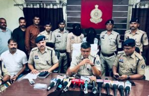 छुरी के राज ज्वेलर्स लूटकांड का खुलासा: दो आरोपी गिरफ्तार, तीसरा फरार…