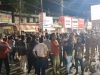 BREAKING: दो पक्षों के विवाद ने लिया हिंसक रूप, मारपीट के बाद जमकर पथराव, कई लोग घायल, इलाके में भारी पुलिस बल तैनात