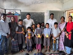 सुदूर चोरभठ्ठी स्कूल में बच्चों से सभापति का सवाल जवाब, स्थानीय भाषा के साथ अंग्रेजी शिक्षा जरूरी – नूतनसिंह