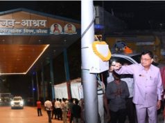 उद्योग मंत्री ने सीएसईबी चौक में किया वेटिंग शेड का लोकार्पण, तीन प्रमुख मार्गों पर 195 स्ट्रीट लाइटों से रोशन होंगे शहर के मार्ग